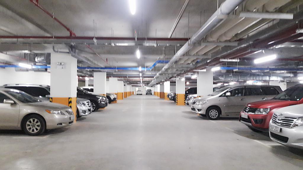 Horse Square Apartment โฮจิมินห์ซิตี้ ภายนอก รูปภาพ